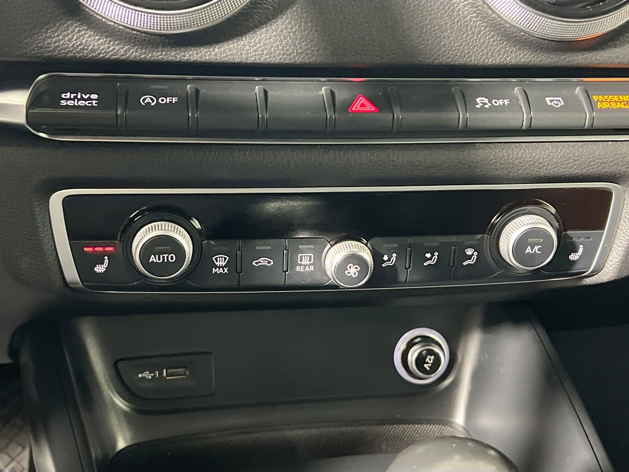 Used 2020 Audi A3 2.0T Premium image 27