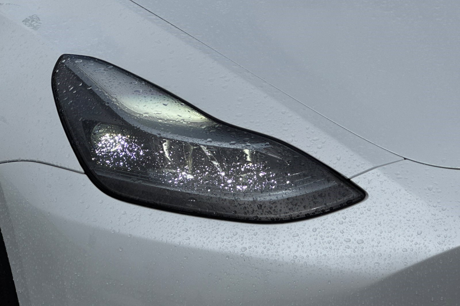 Used 2022 Tesla Model Y Long Range AWD/4WD image 10