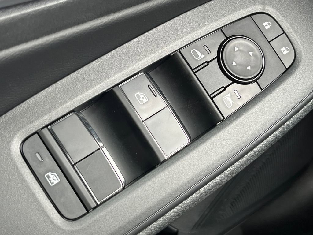 New 2026 Nissan Sentra SV w/ Floor Mat Package FWD image 18