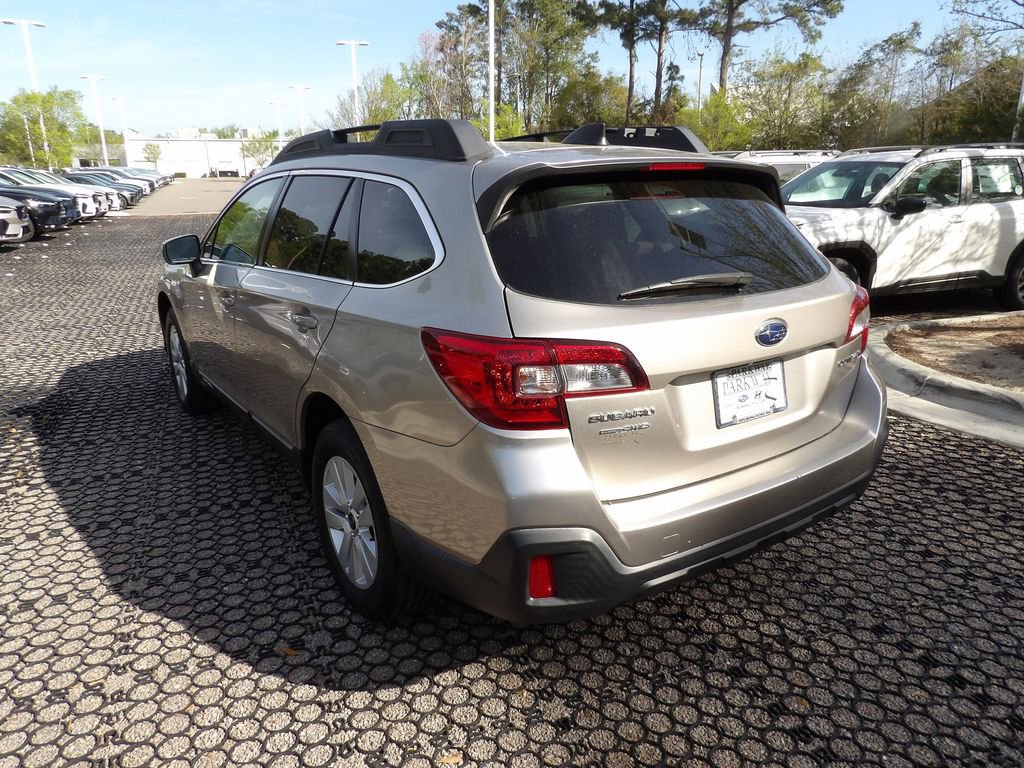Used 2019 Subaru Outback 2.5i Premium image 8