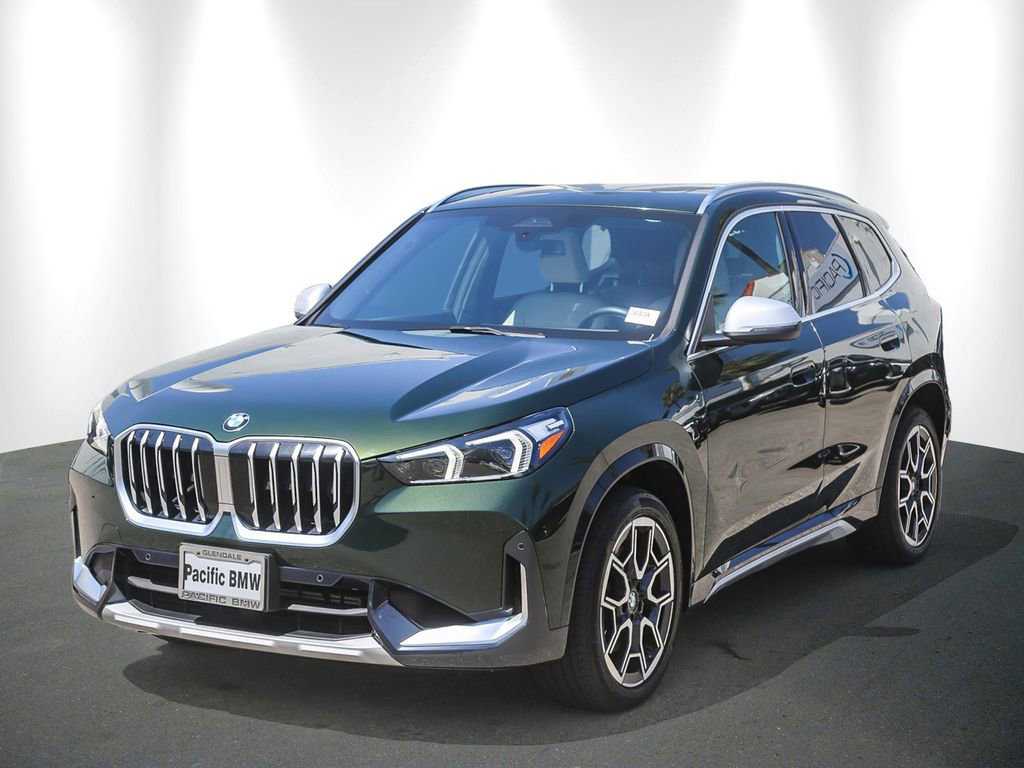 Certified 2023 BMW X1 xDrive28i w/ Convenience Package AWD/4WD image 3