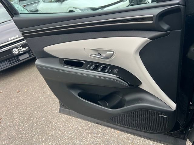 Used 2022 Hyundai Tucson SEL w/ Convenience + Premium Package FWD image 19