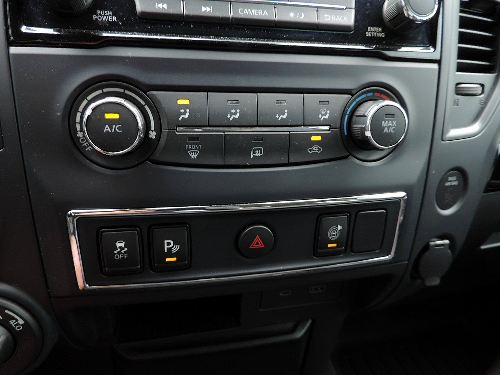 Used 2023 Nissan Titan SV w/ Accessory Utility Package AWD/4WD image 20