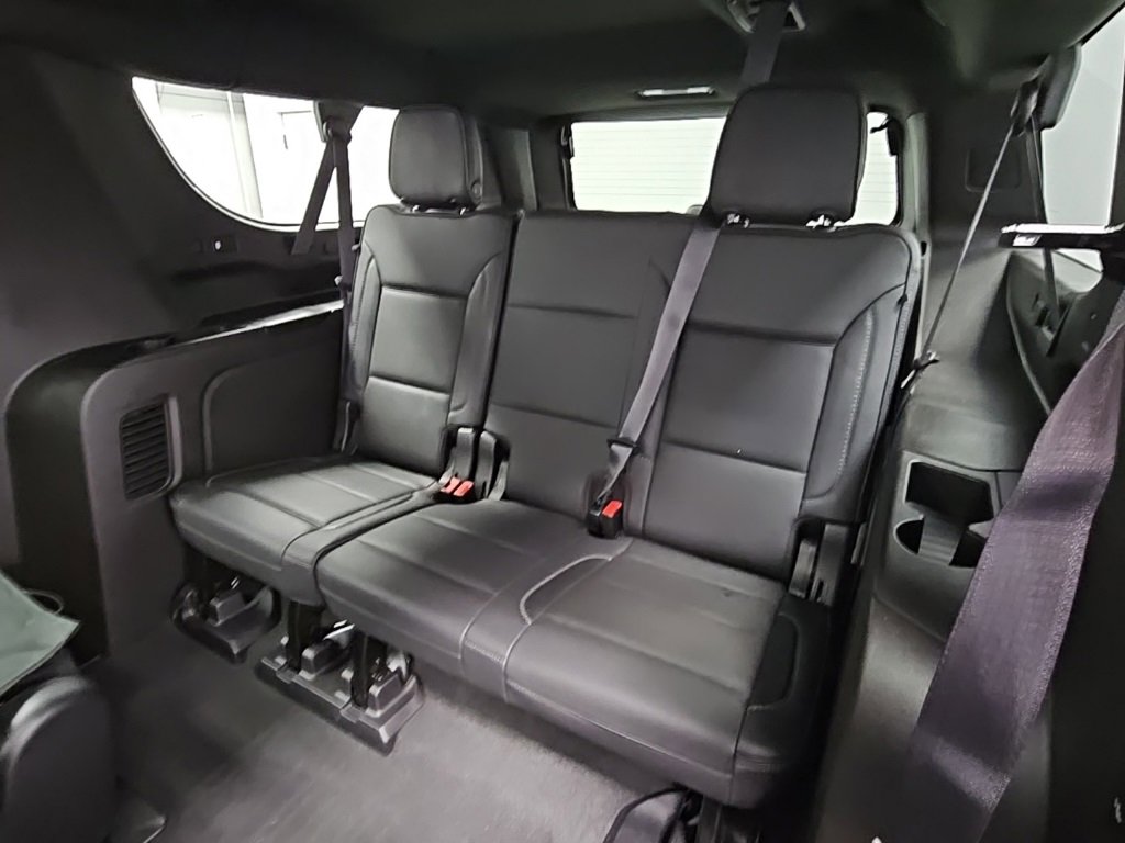 Used 2021 GMC Yukon XL Denali w/ Denali Premium Package image 37