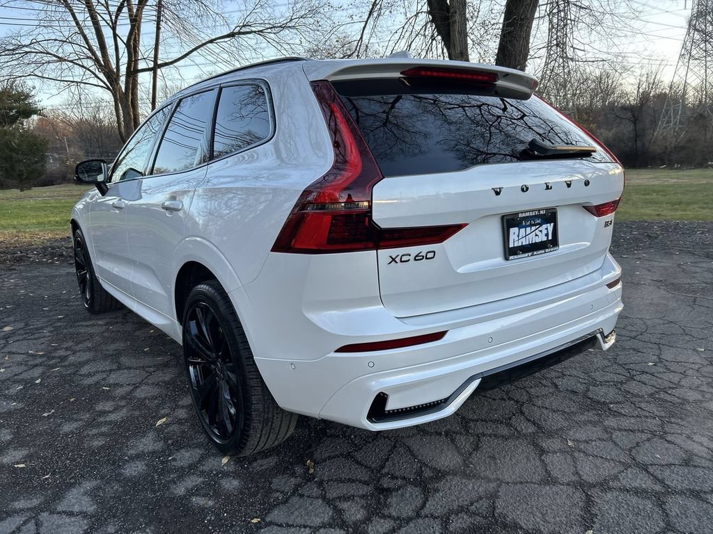 New 2026 Volvo XC60 B5 Ultra w/ Climate Package AWD/4WD image 6