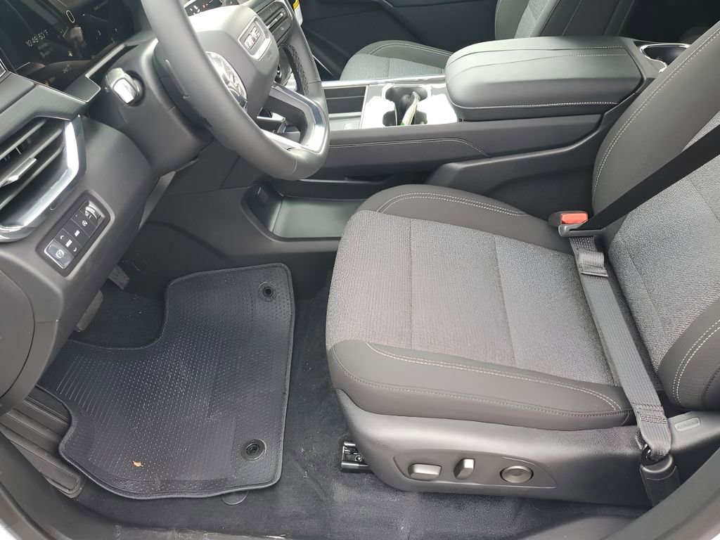 New 2026 GMC Acadia Elevation image 32