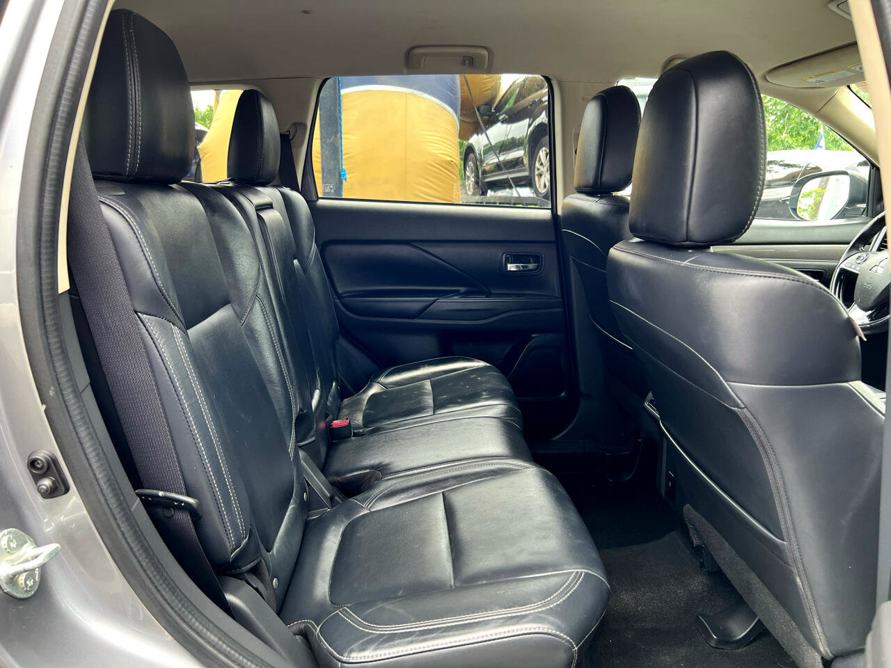Used 2020 Mitsubishi Outlander SEL image 11