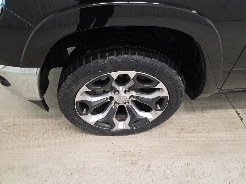 Used 2019 RAM 1500 Limited image 2