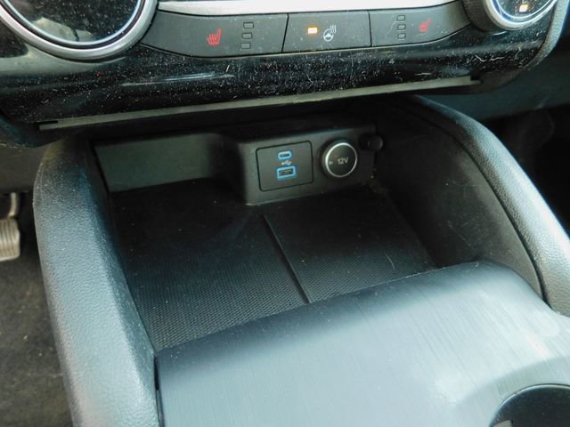 Used 2021 Ford Escape SE w/ Cold Weather Package image 18