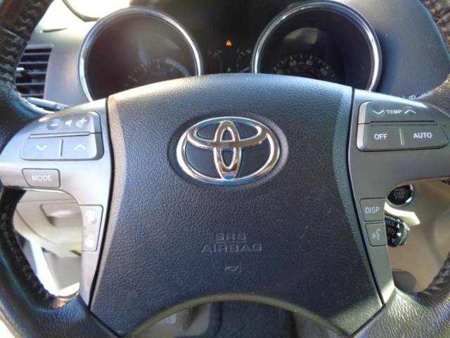 Used 2009 Toyota Highlander Limited FWD image 12
