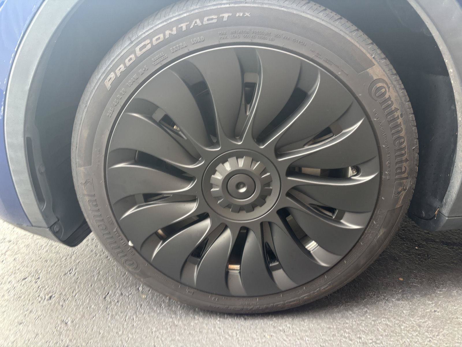 Used 2021 Tesla Model Y Long Range AWD/4WD image 24