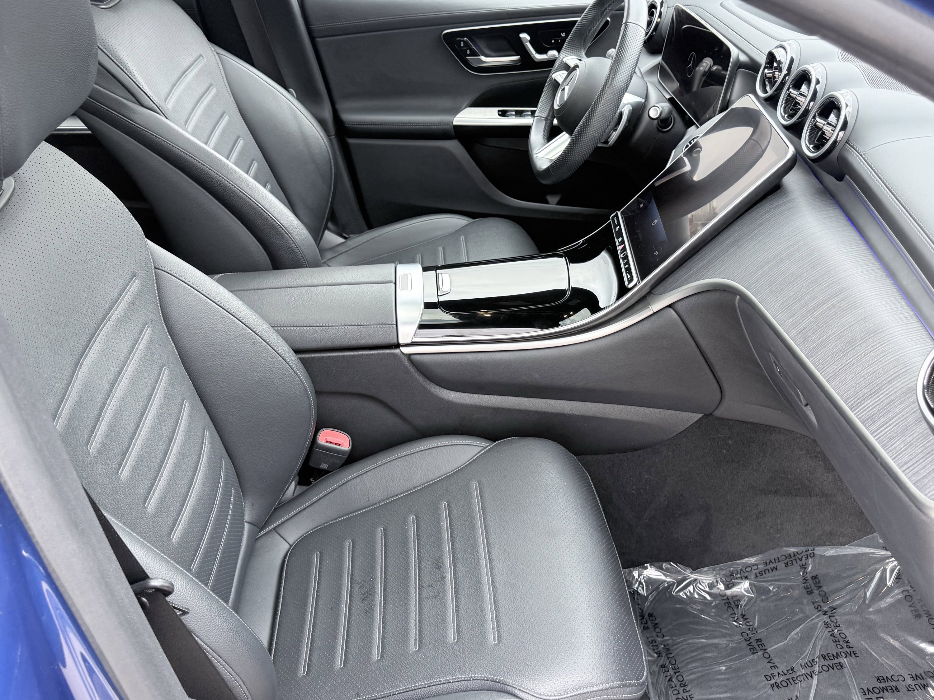 Used 2024 Mercedes-Benz GLC 300 4MATIC w/ AMG Line image 48