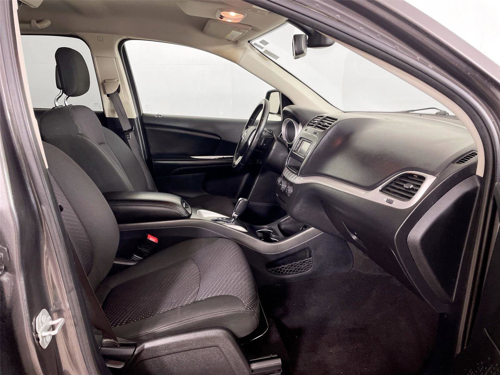 Used 2019 Dodge Journey SE w/ Premium Group FWD image 26