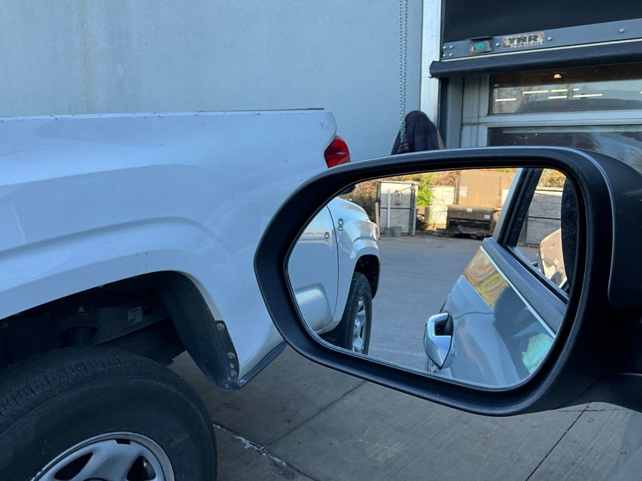 Used 2025 Kia Seltos S image 18