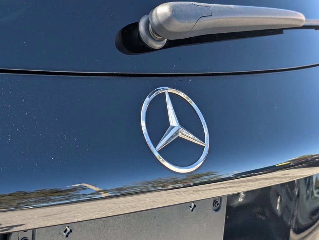 Used 2022 Mercedes-Benz GLC 300 image 15