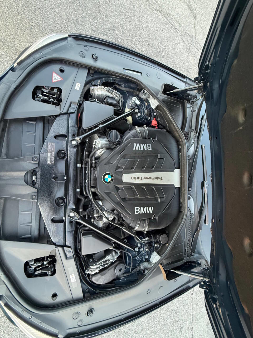 Used 2014 BMW 750i xDrive AWD/4WD image 15