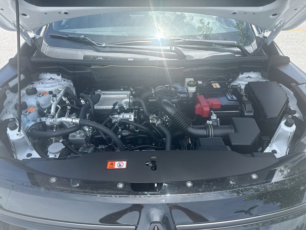 New 2026 Mitsubishi Outlander LE FWD image 33