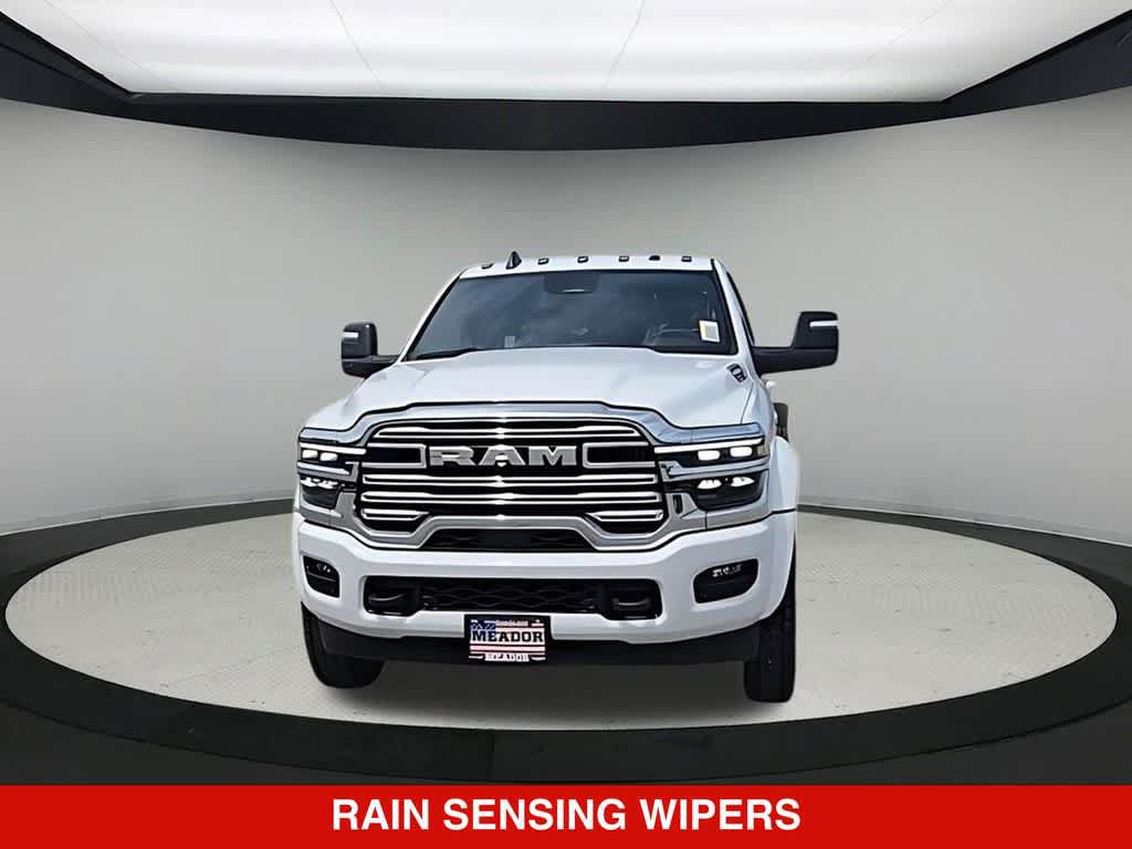 New 2026 RAM 4500 4x4 Crew Cab DRW w/ Laramie Trim Package image 5