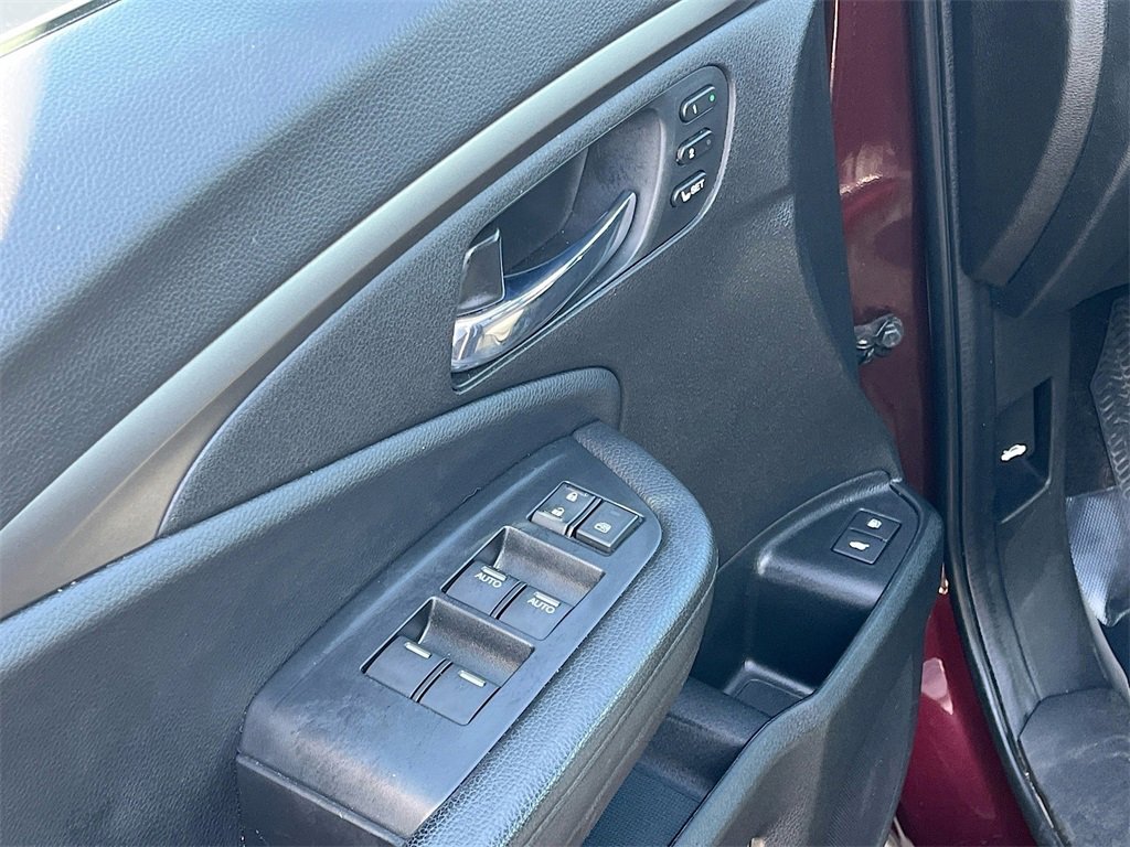 Used 2021 Honda Passport EX-L image 17