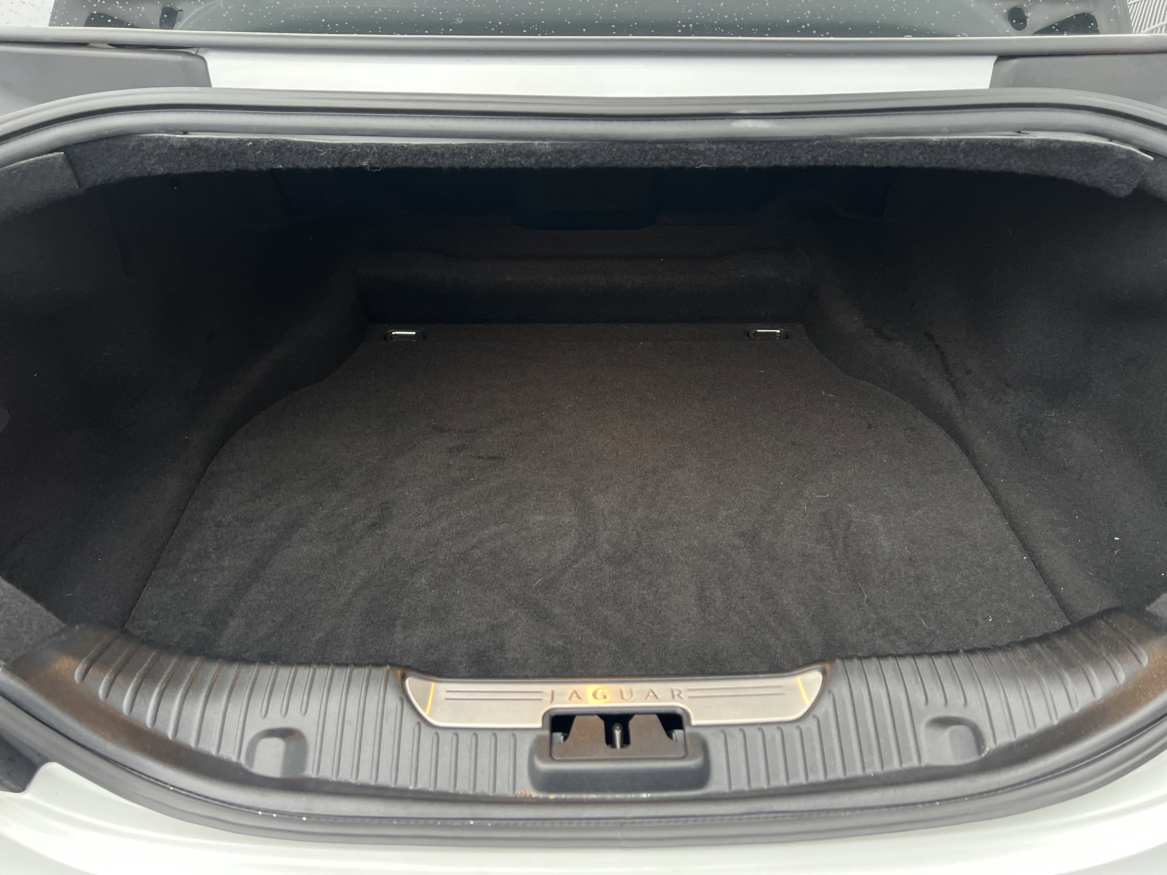 Used 2013 Jaguar XJ L Portfolio image 12