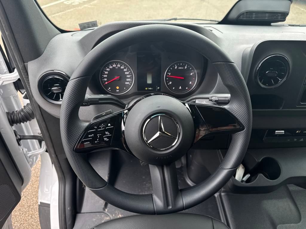 New 2025 Mercedes-Benz Sprinter 2500 image 14