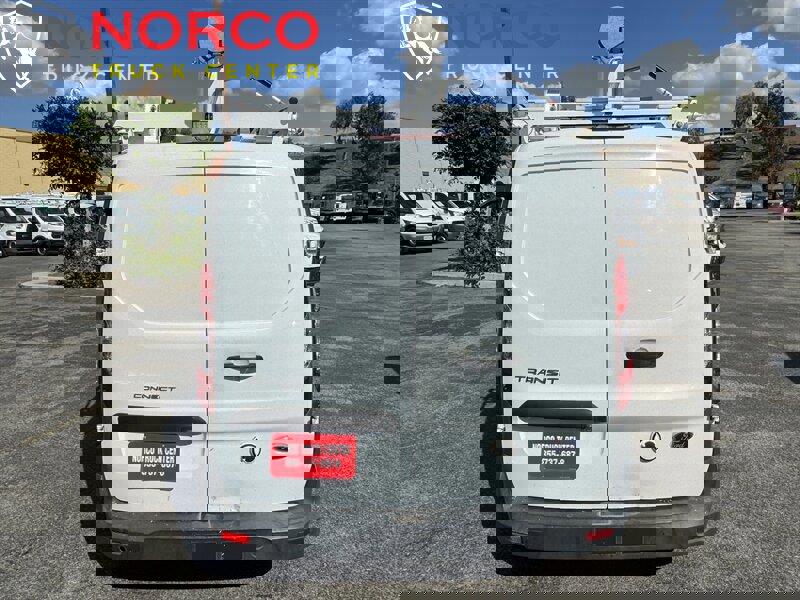 Used 2016 Ford Transit Connect XL image 9