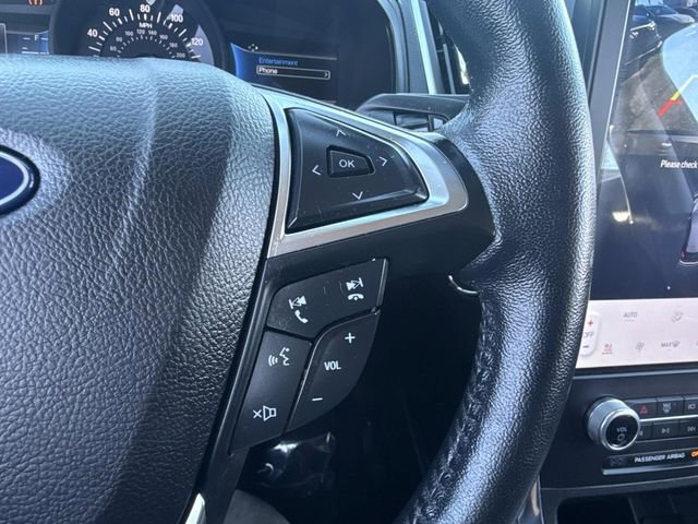 Used 2024 Ford Edge Titanium image 32