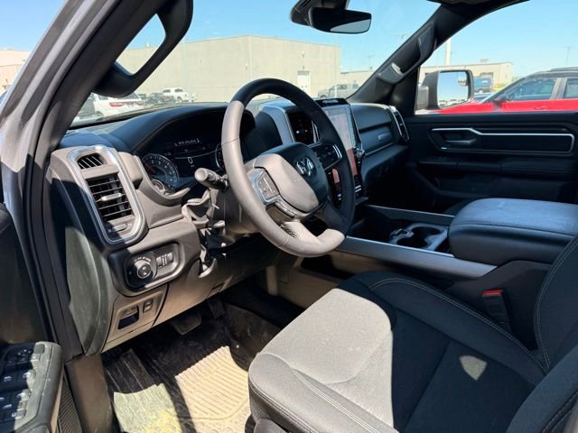 Used 2025 RAM 1500 Big Horn AWD/4WD image 5