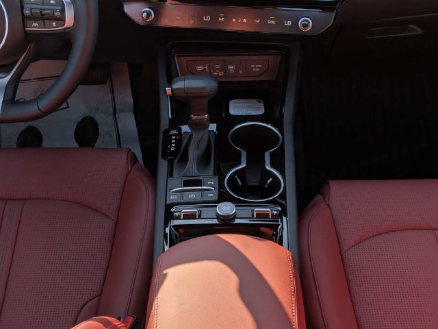 New 2027 Kia K5 GT-Line FWD image 17