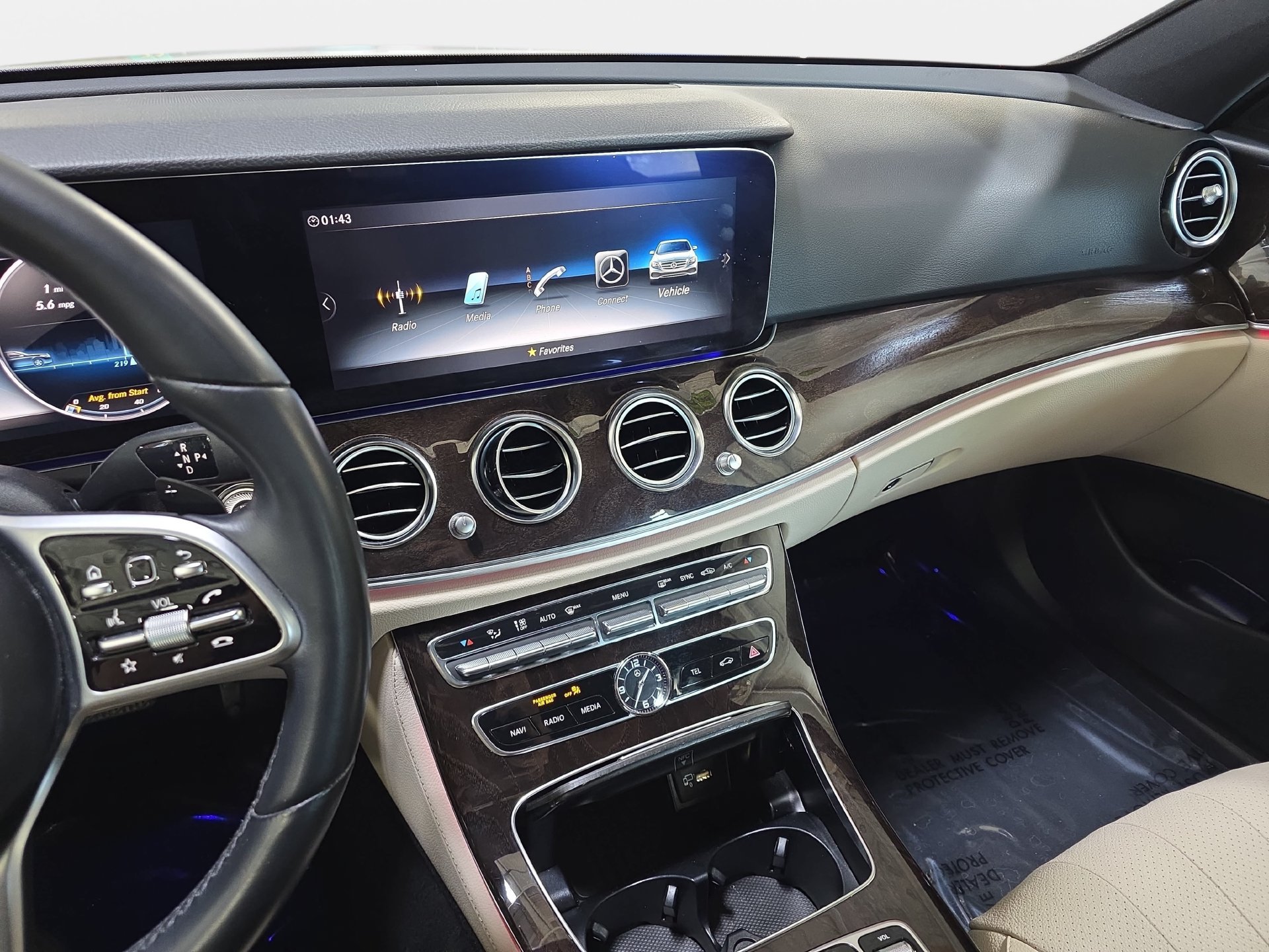 Used 2020 Mercedes-Benz E 350 4MATIC Sedan image 20