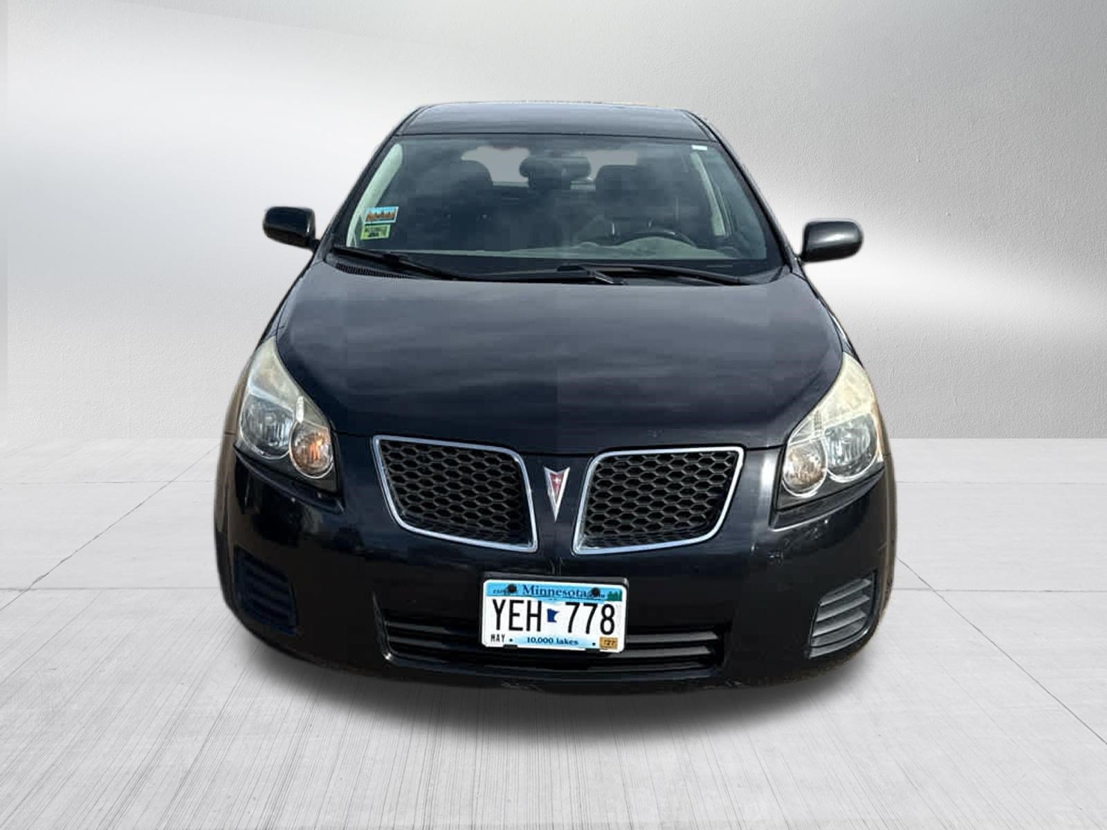 Used 2009 Pontiac Vibe w/ Preferred Package FWD image 10