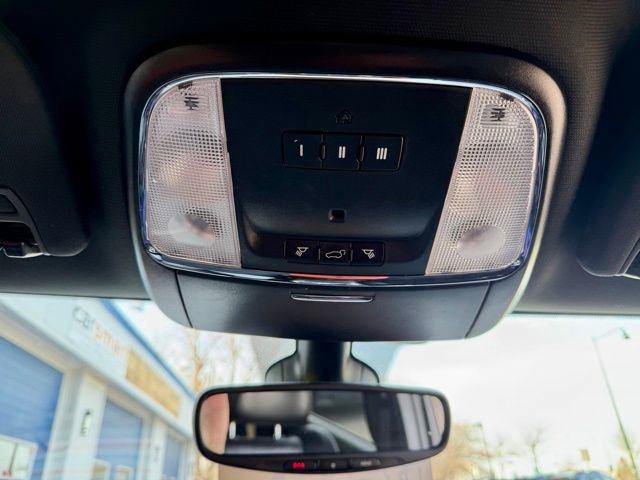 Used 2018 Jeep Grand Cherokee Altitude AWD/4WD image 41