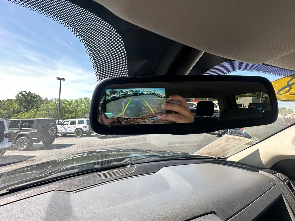 Used 2018 RAM 1500 Express AWD/4WD image 23