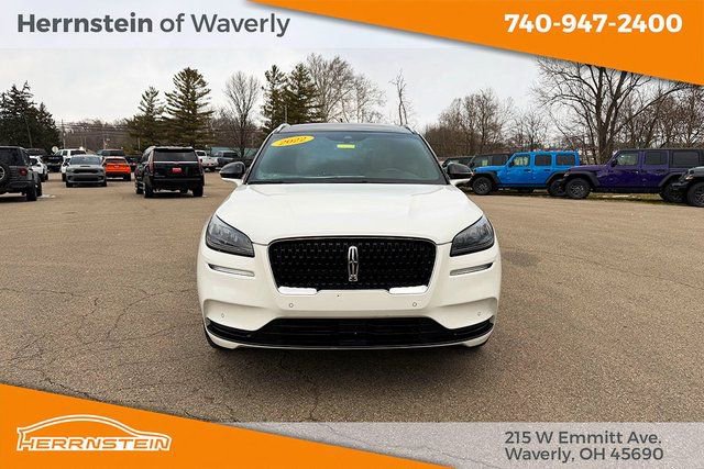 Used 2022 Lincoln Corsair Reserve w/ Equipment Group 201A AWD/4WD image 2