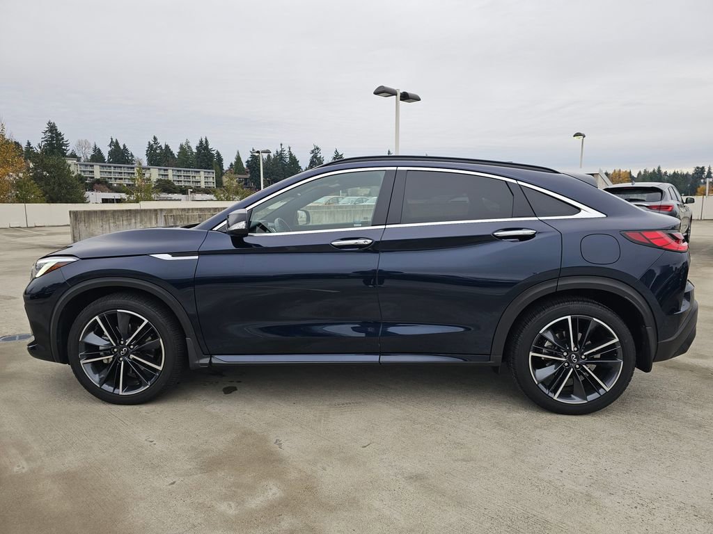 Certified 2023 INFINITI QX55 Essential image 5