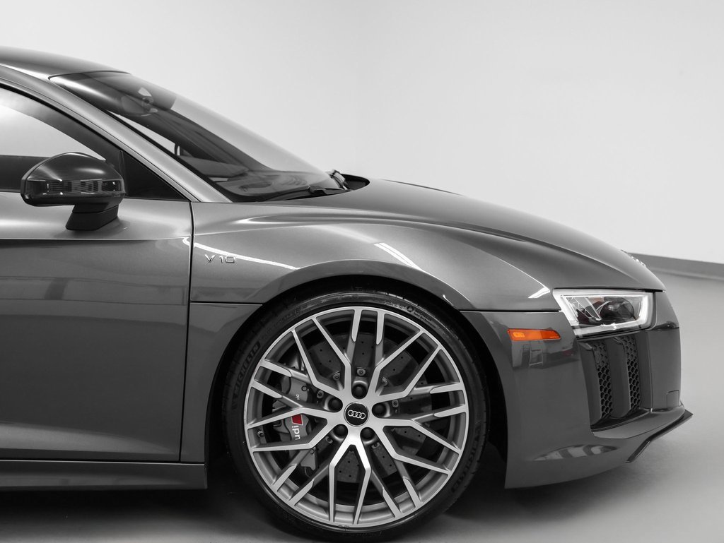 Used 2017 Audi R8 V10 plus image 7