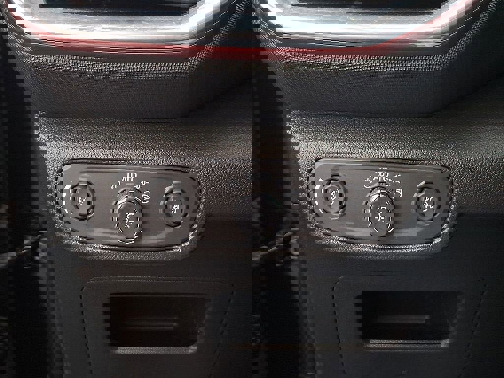 Certified 2023 Chevrolet TrailBlazer RS image 29