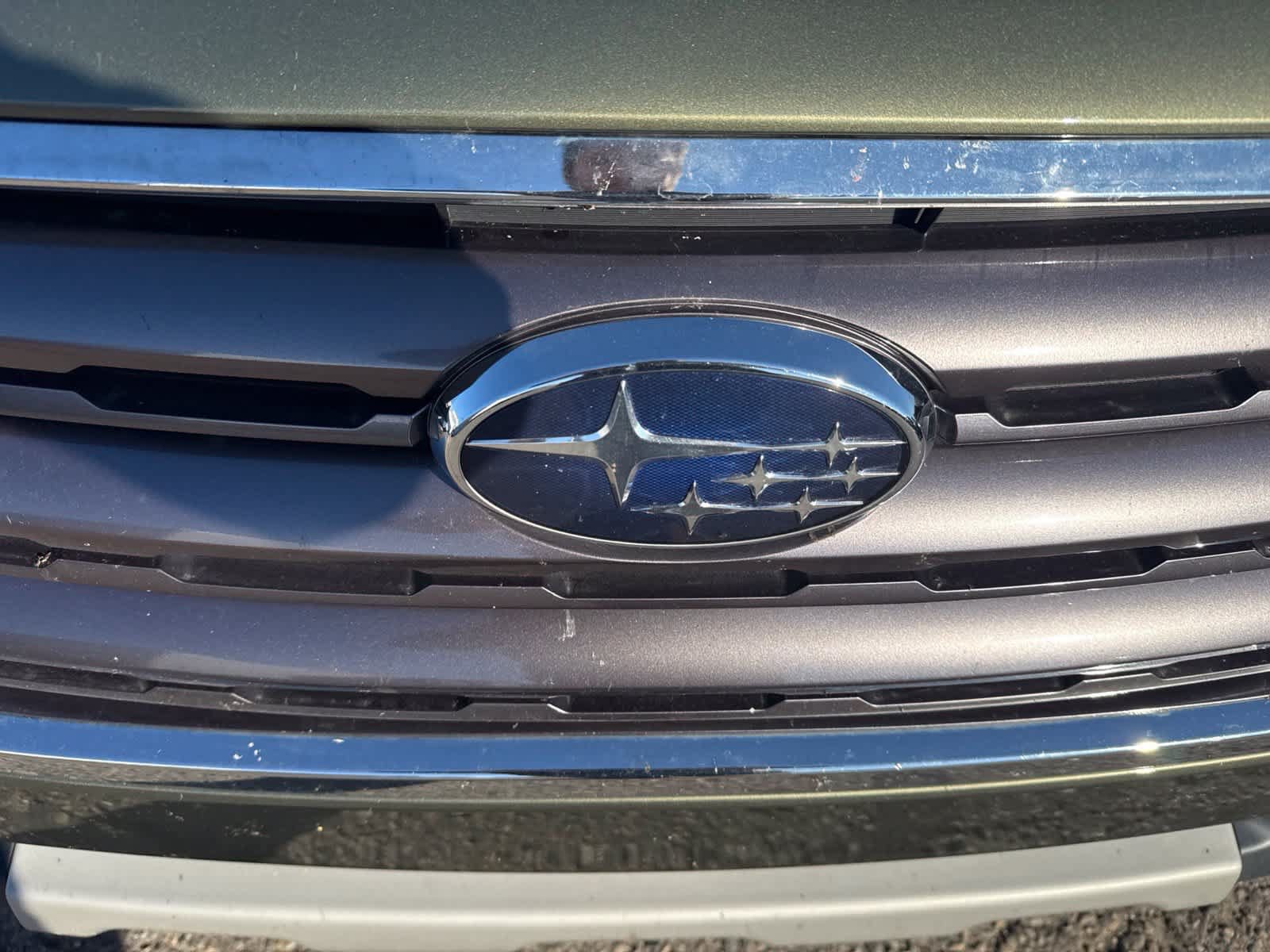 Used 2017 Subaru Outback 3.6R Touring AWD/4WD image 11