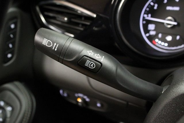Used 2023 Buick Encore GX Essence w/ Experience Buick Package FWD image 23