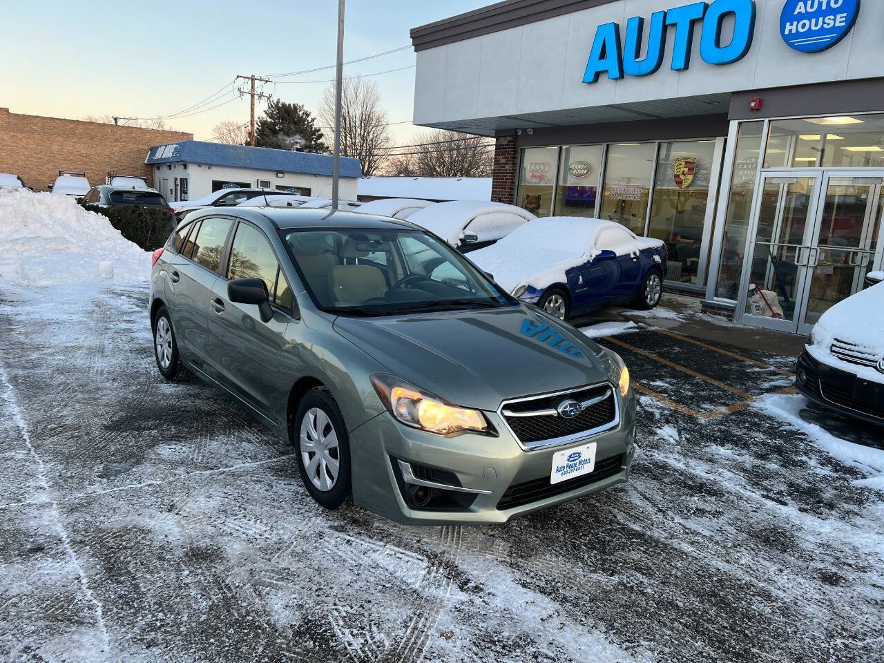 Used 2015 Subaru Impreza 2.0i image 3