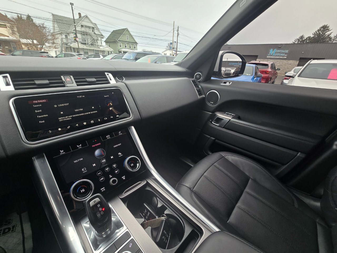 Used 2020 Land Rover Range Rover Sport HSE image 13