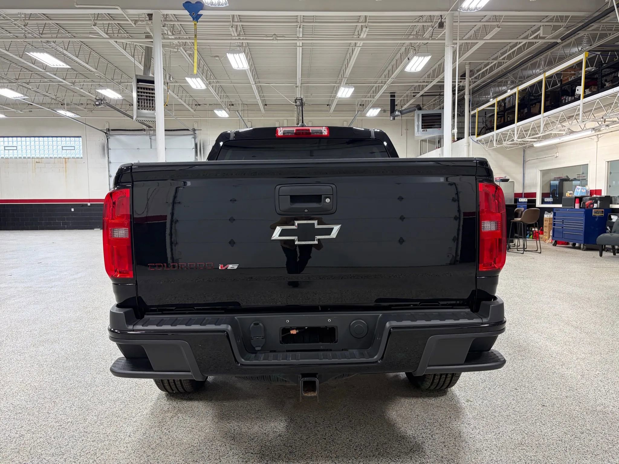 Used 2019 Chevrolet Colorado LT w/ Redline Special Edition image 12