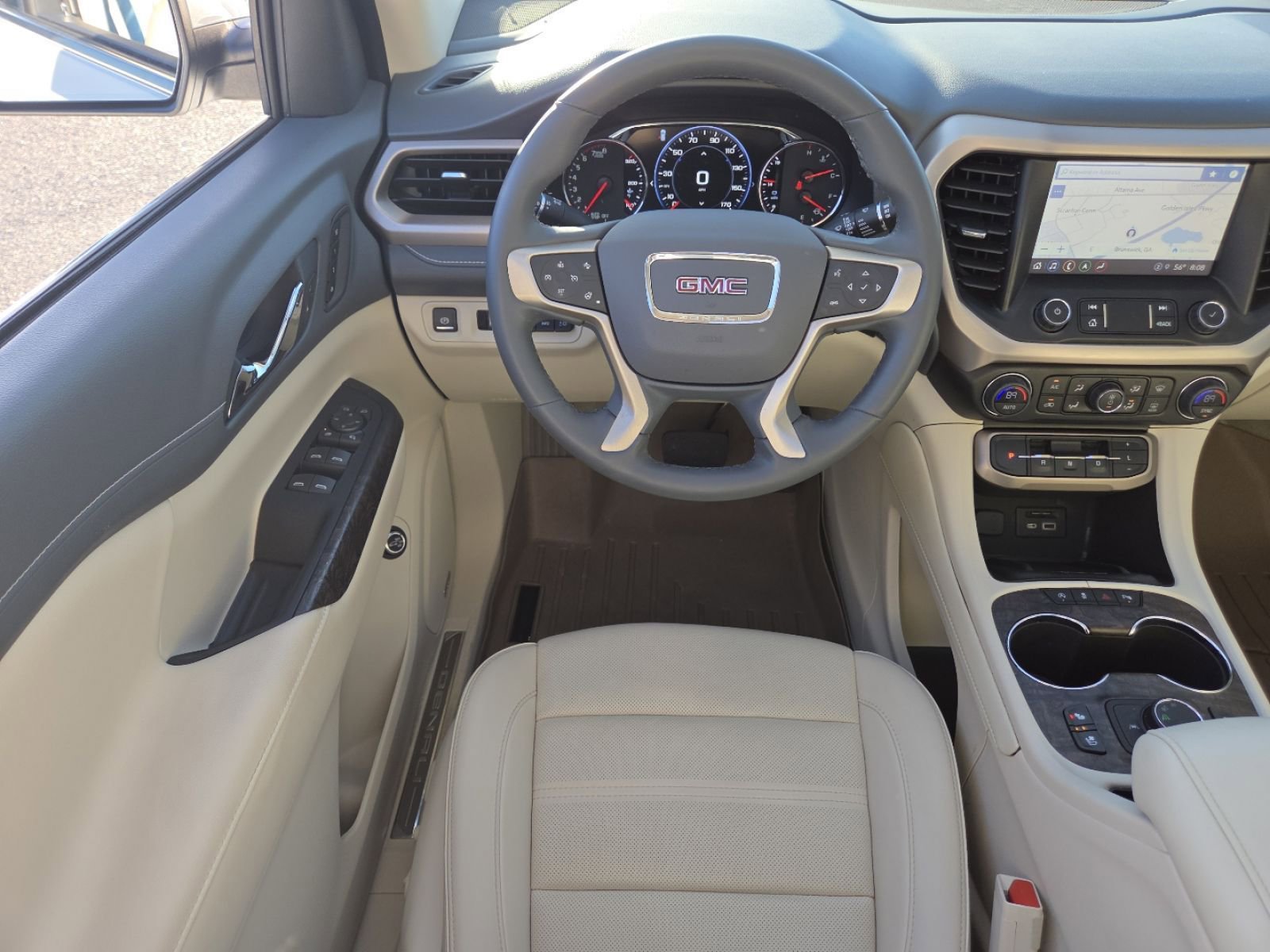 Used 2023 GMC Acadia Denali w/ Denali Technology Package FWD image 32