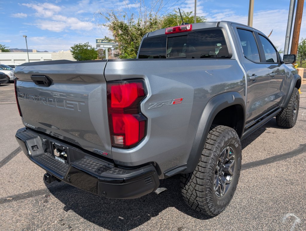 New 2026 Chevrolet Colorado ZR2 AWD/4WD image 5