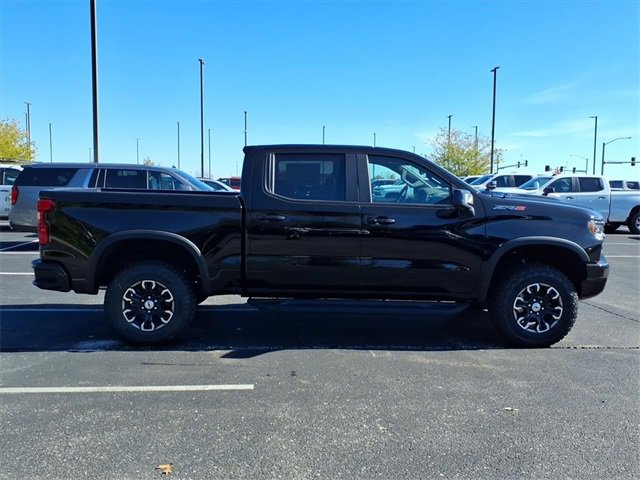 New 2026 Chevrolet Silverado 1500 ZR2 image 5