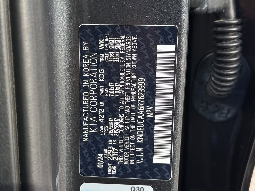 Certified 2024 Kia Seltos S image 28