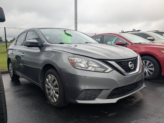 Used 2016 Nissan Sentra S FWD image 2