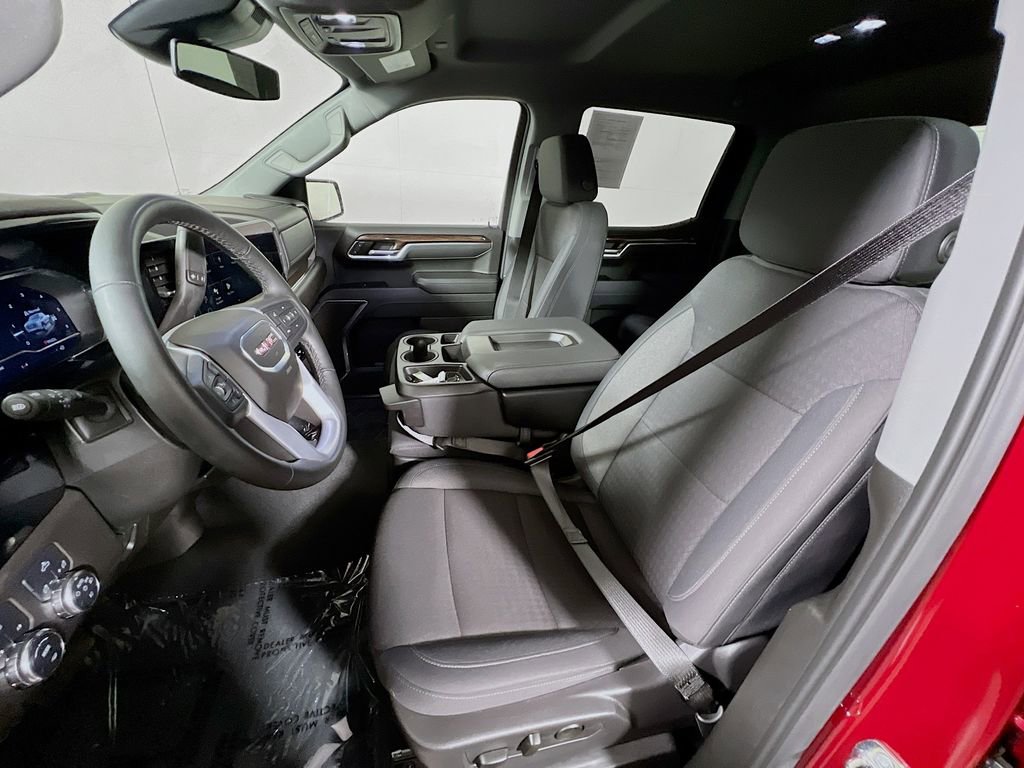 Used 2024 GMC Sierra 1500 Elevation image 17
