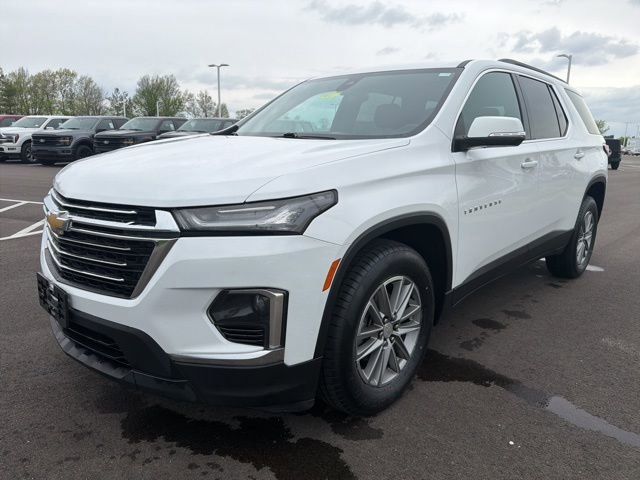 Used 2023 Chevrolet Traverse LT AWD/4WD image 2