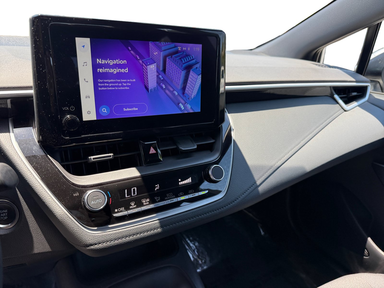 Used 2025 Toyota Corolla SE FWD image 12